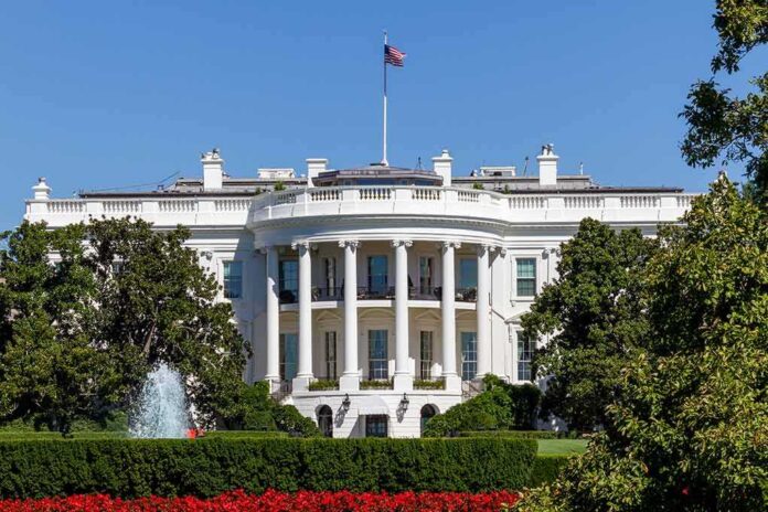 1811895334 featured image White House with gardens and fountain in foreground