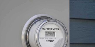 Digital electric meter displaying energy consumption