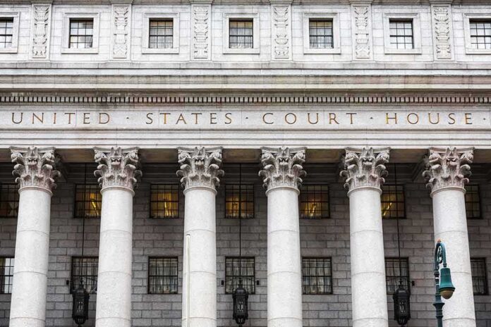 United States courthouse facade with Corinthian columns
