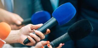 MASSIVE Cocaine BUST – Cartel’s SWIMMER SCHEME Exposed Reporters holding colorful microphones